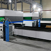 FL-L2040FEHR-2000-D220-Raycus Лазерный станок для резки листового металла и труб со сменным столом и кабинетной защитой